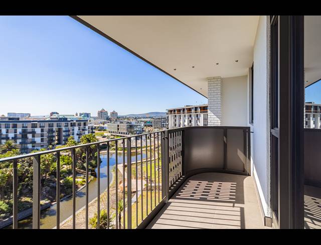 2 BEDROOM APARTMENT FOR SALE IN CENTURY CITY